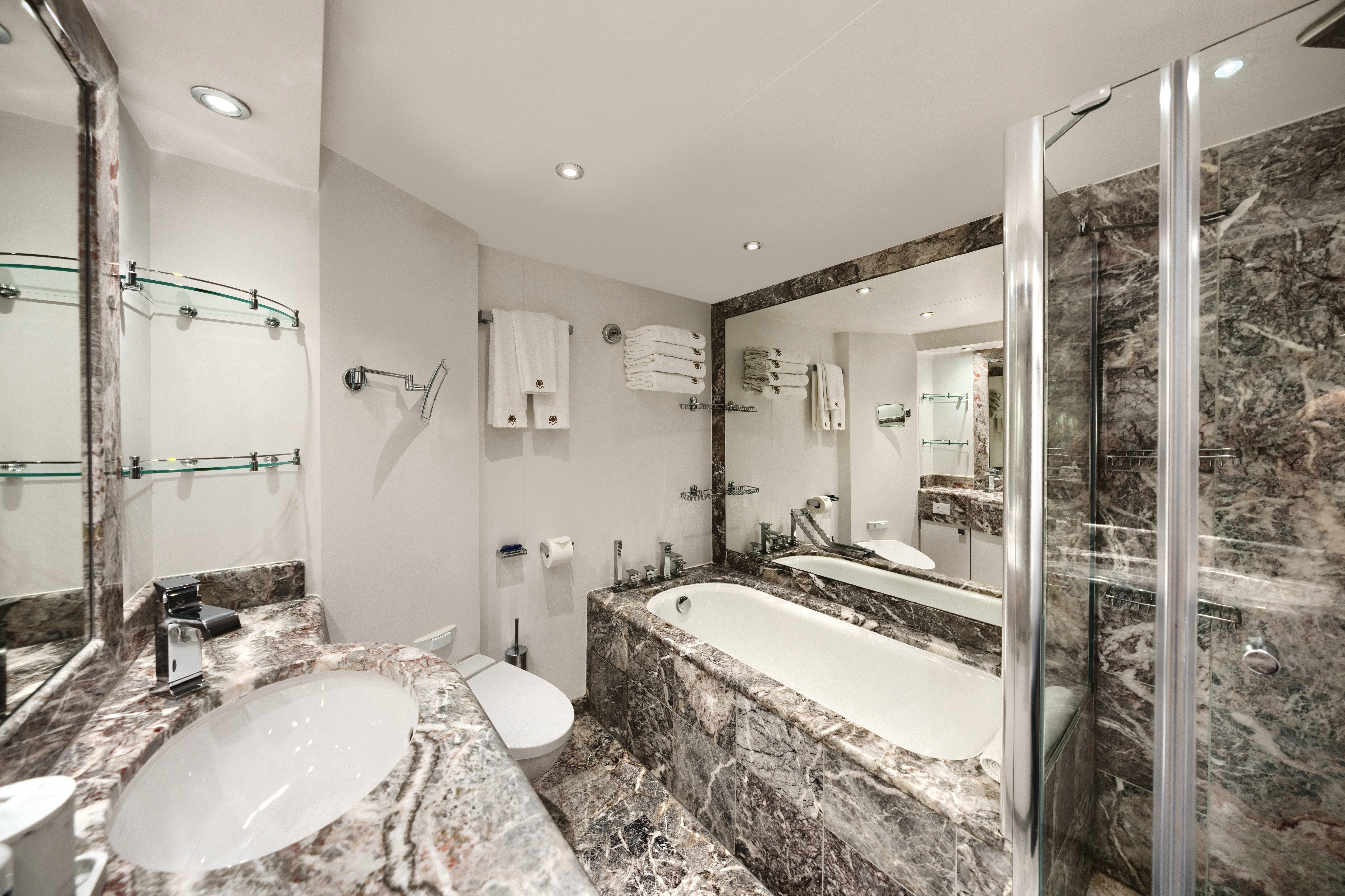 MSC Yacht Club Executive & Family Suite